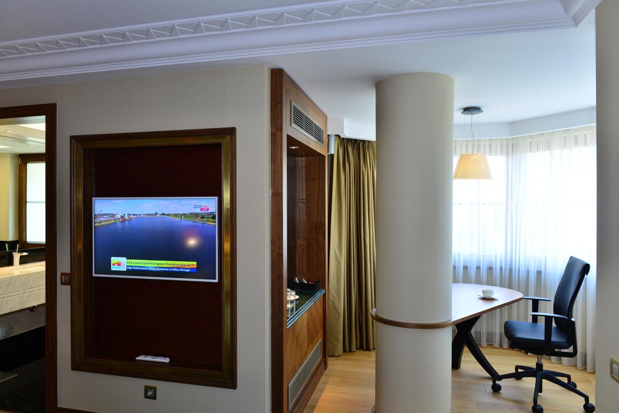 Warwick Ankara Hotel Bagian luar foto