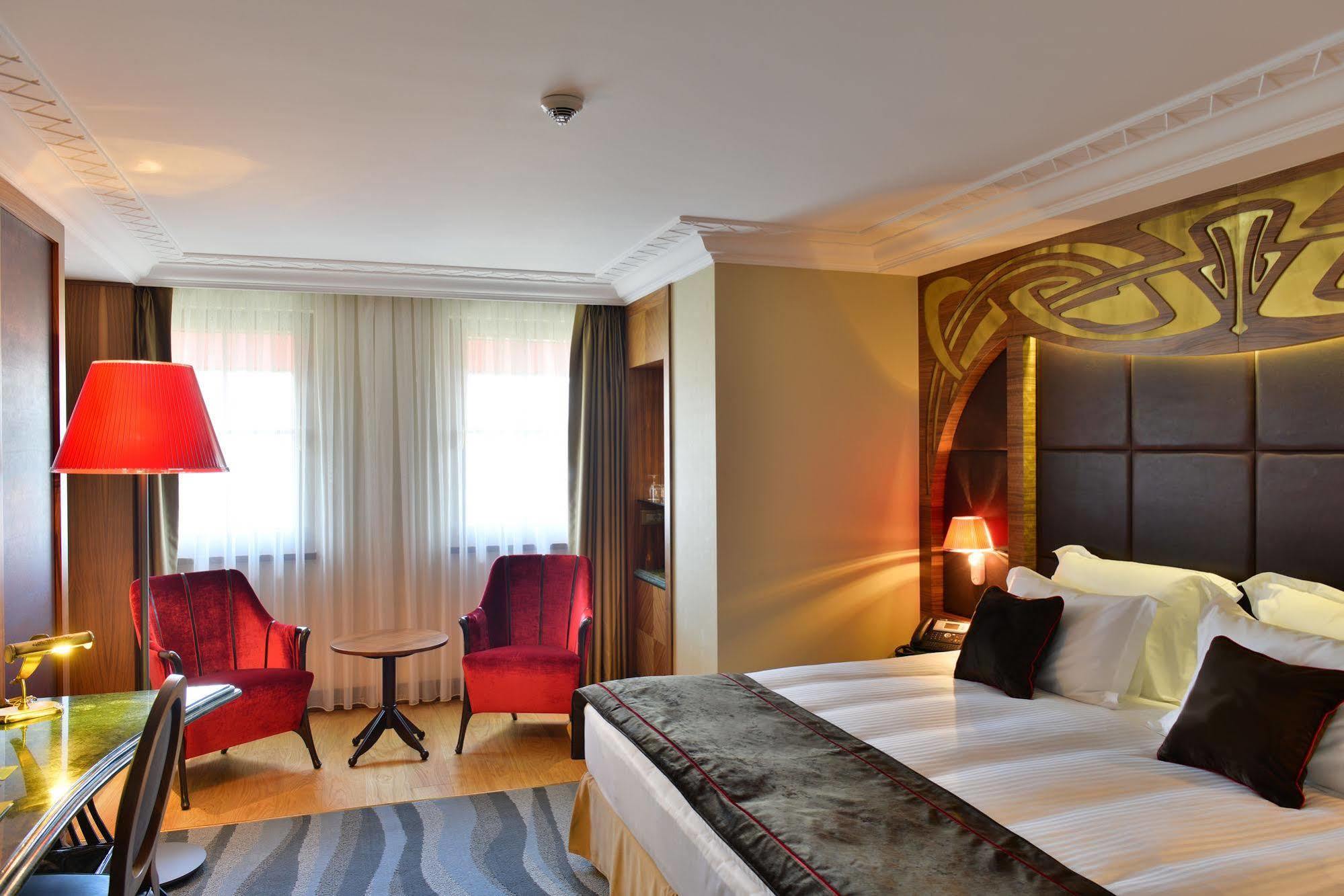 Warwick Ankara Hotel Bagian luar foto