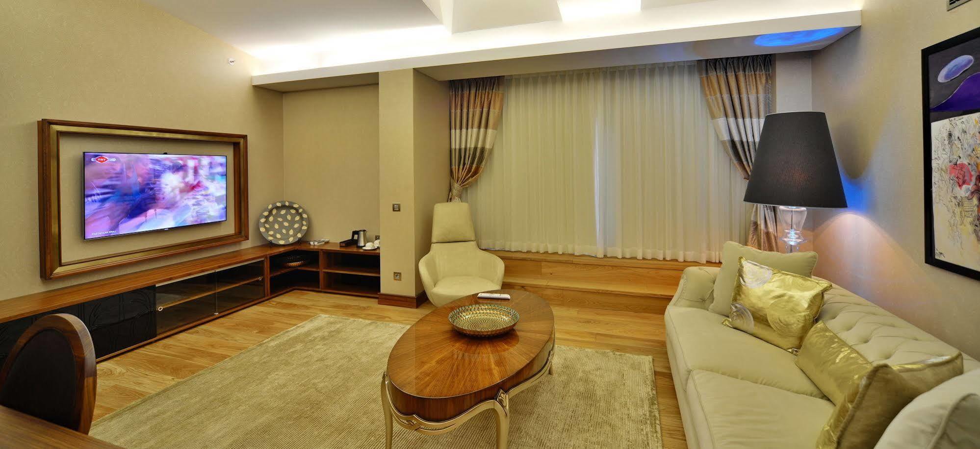 Warwick Ankara Hotel Bagian luar foto